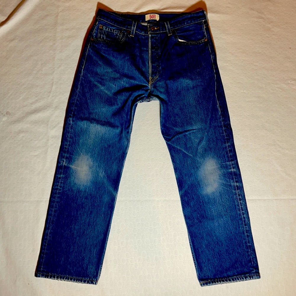 1 Pair Levi’s 501 Straight Leg Jeans Tag 35x32 actual 33.5x28